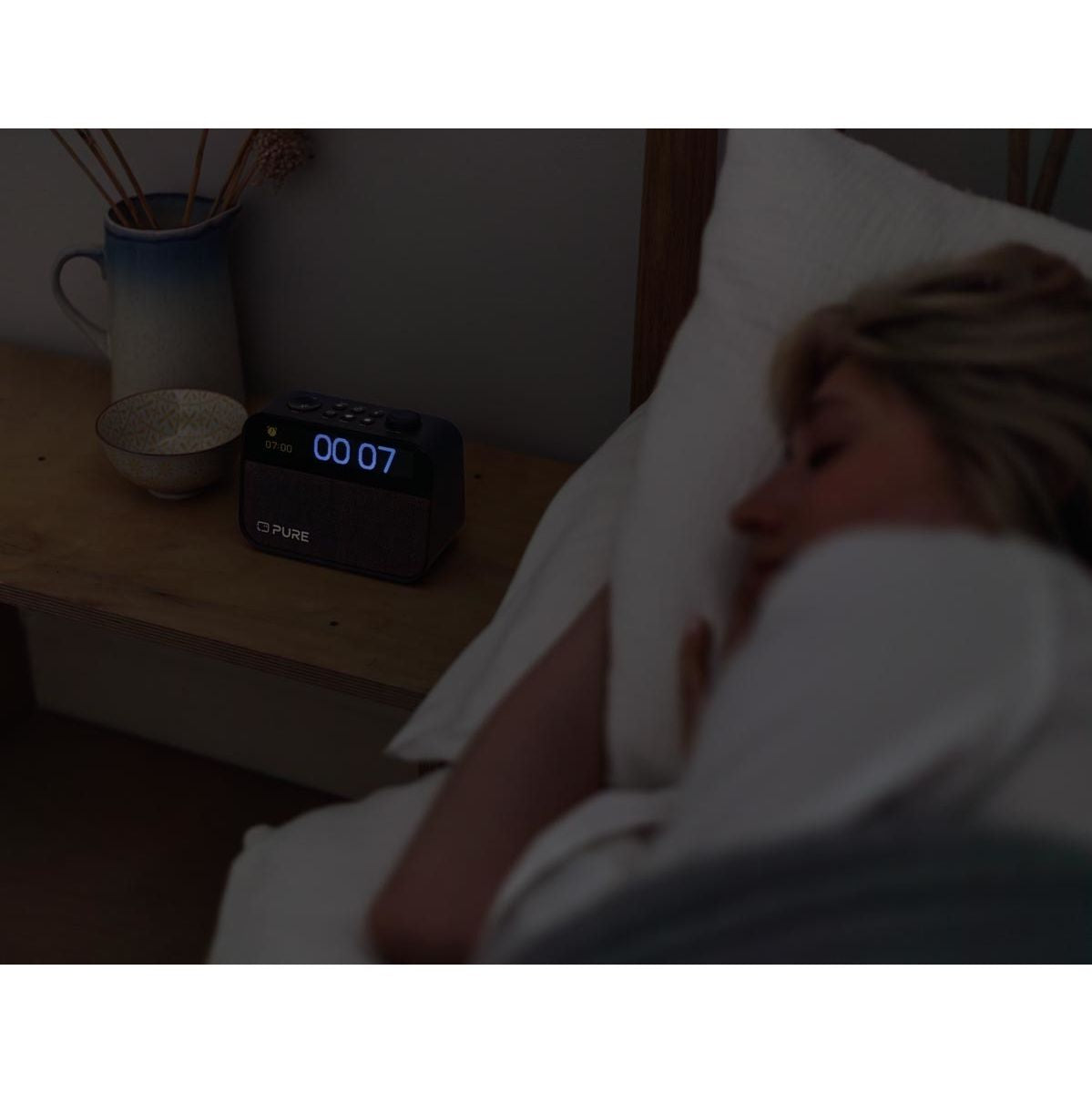 Pure Moment Koffie Zwart Slaapkamer radio