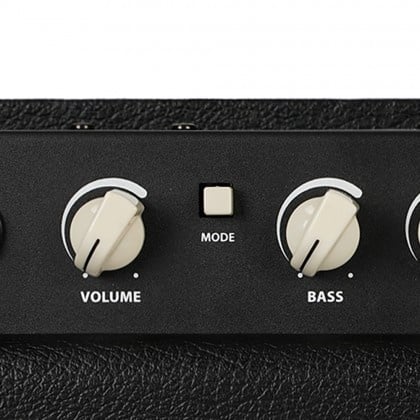 CM20B 20 Watt basgitaar versterker