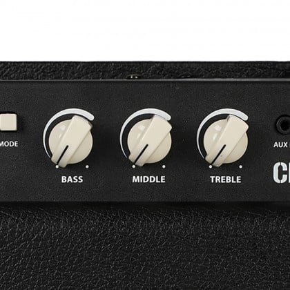 Cort CM20B 20 Watt bass guitar amplifier - Copy