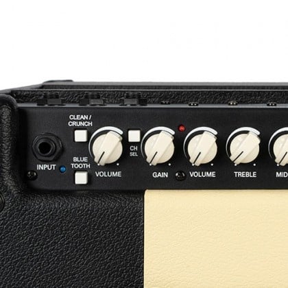 Cort CM30R BK 30 Watt gitaarversterker