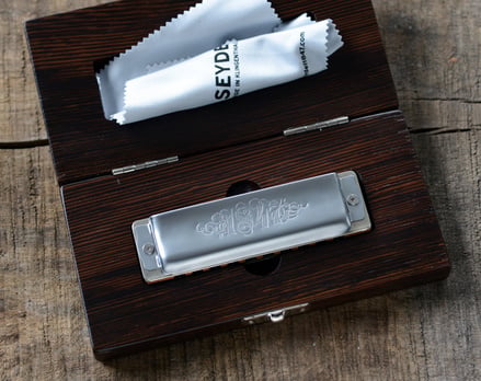 Houten opberg box voor 20 tonen blues mondharmonica's