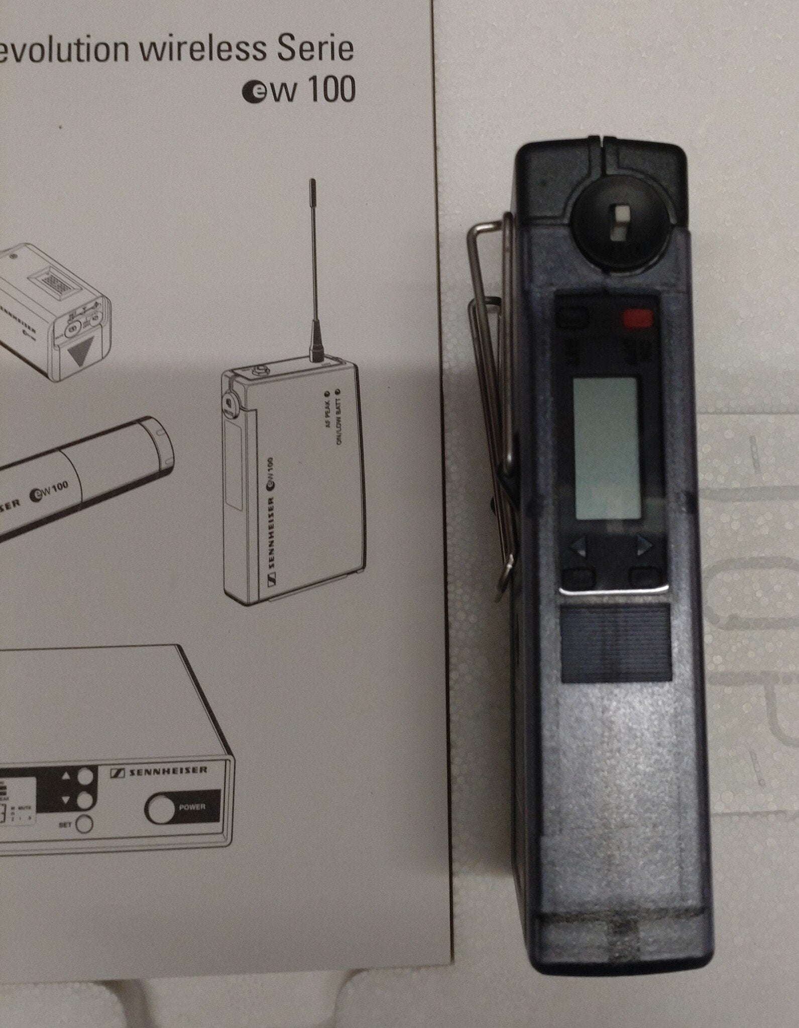 SK100 Bodypack transmitter