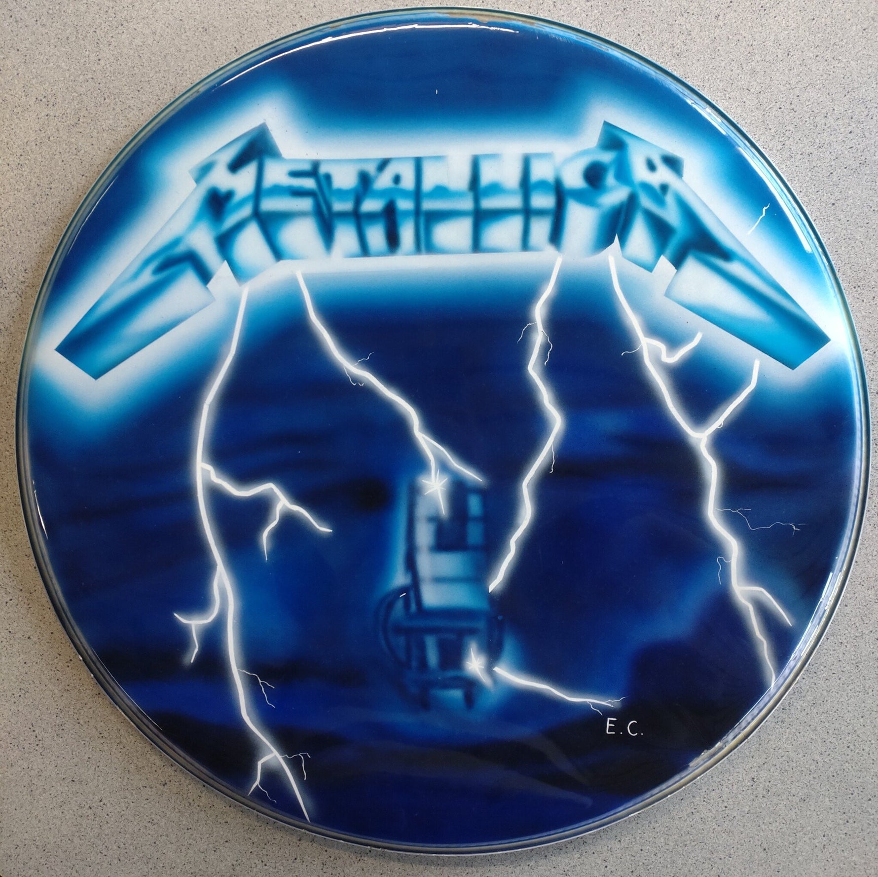 22 Inch Drumvel met Metallica logo (Showroom model)