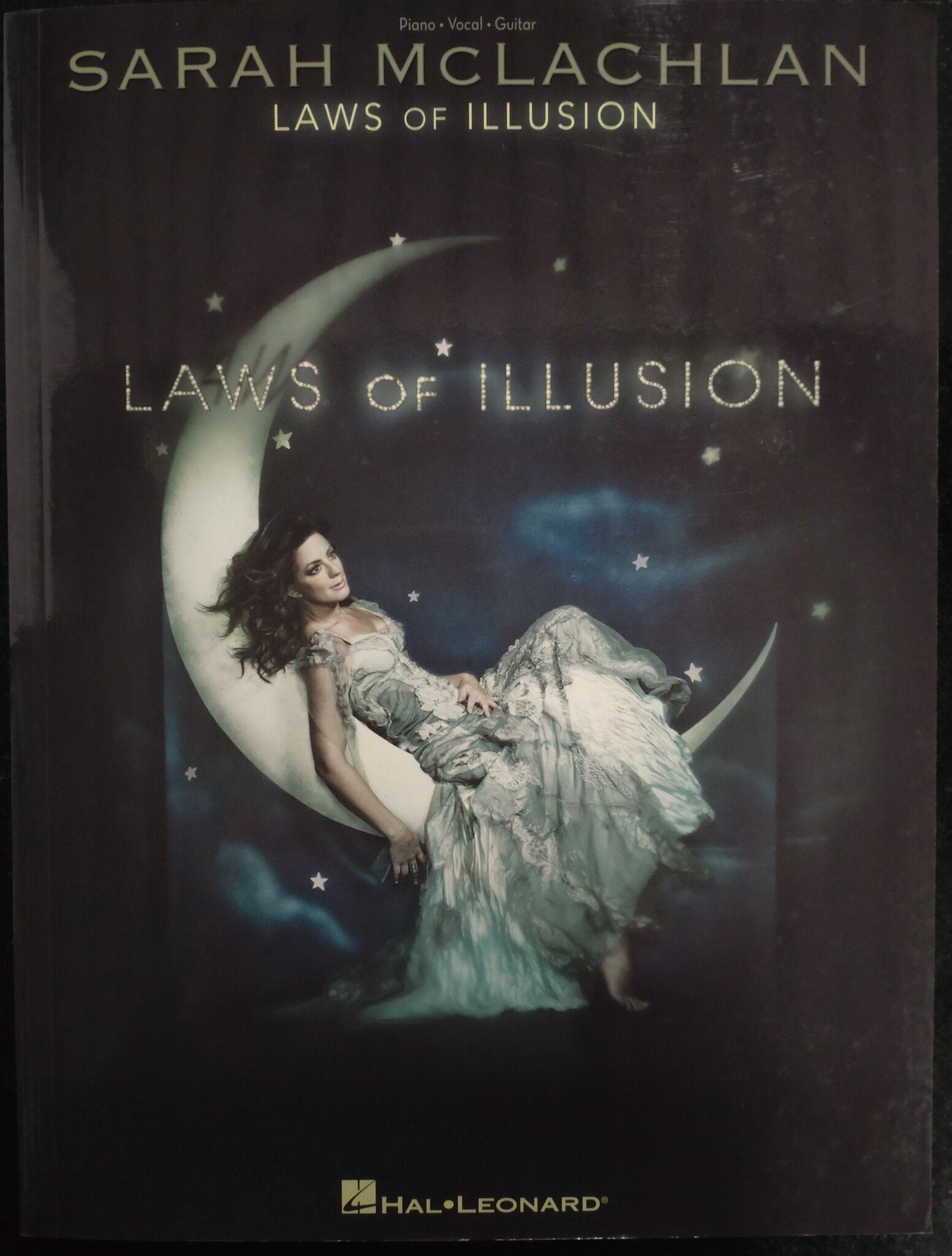 Hal Leonard Sarah McLachlan - Laws of Illusion - Piano, Vocals and Guitar